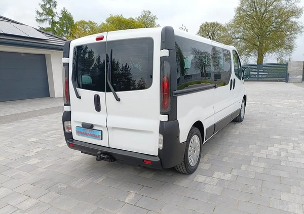 Renault Trafic cena 34900 przebieg: 287000, rok produkcji 2006 z Elbląg małe 704